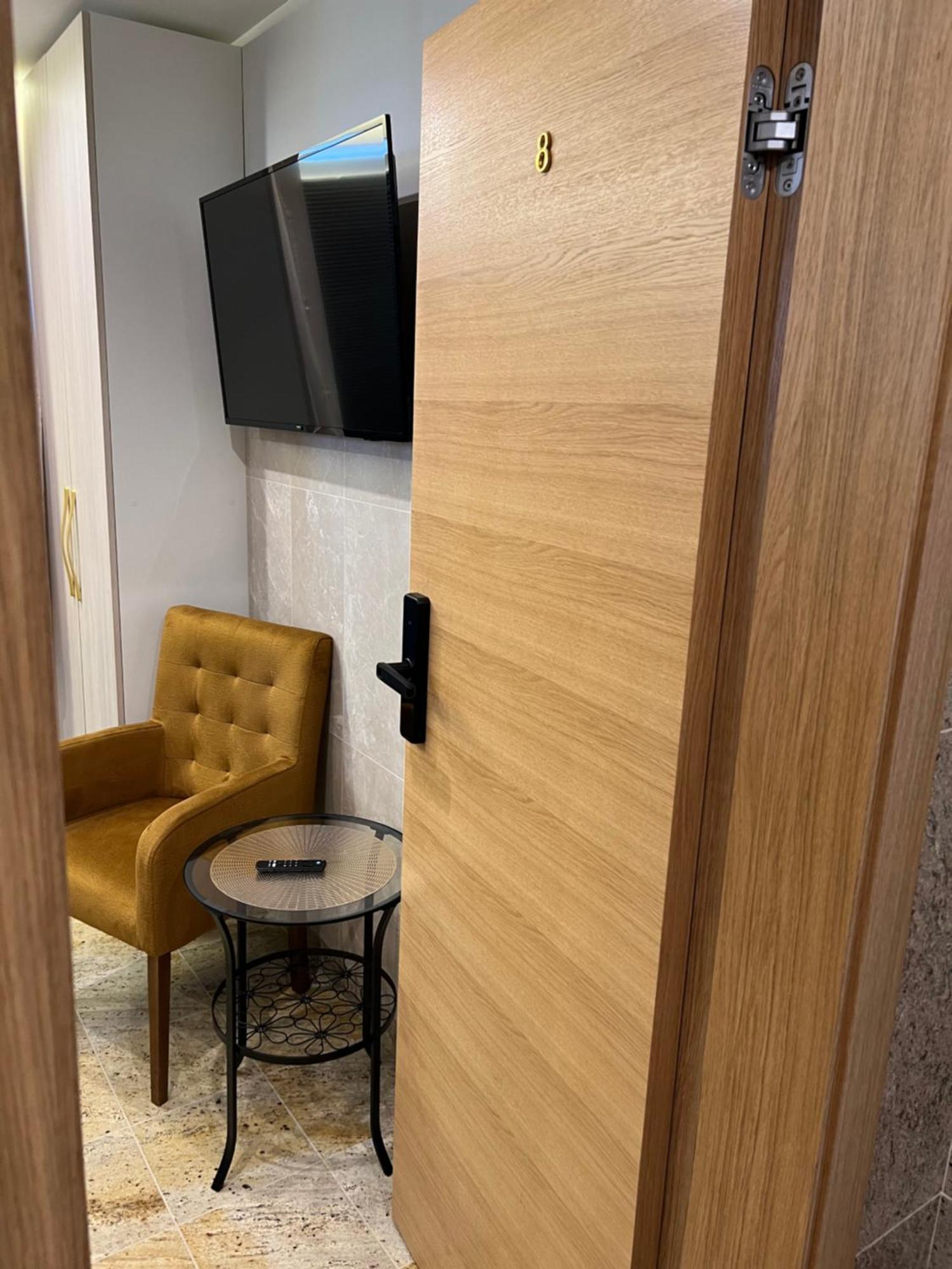 North Nest Luxury Suites 格但斯克 外观 照片