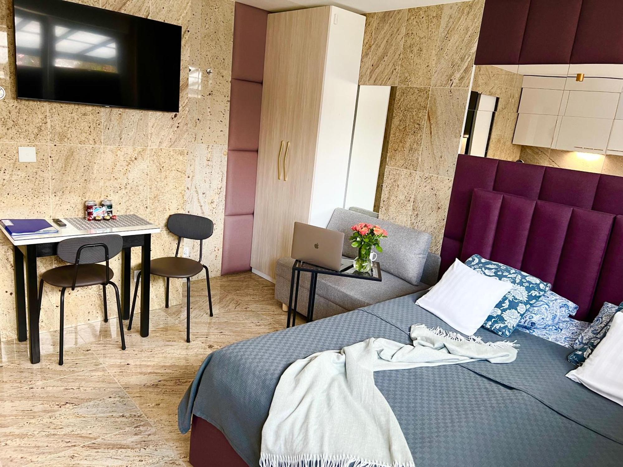 North Nest Luxury Suites 格但斯克 外观 照片
